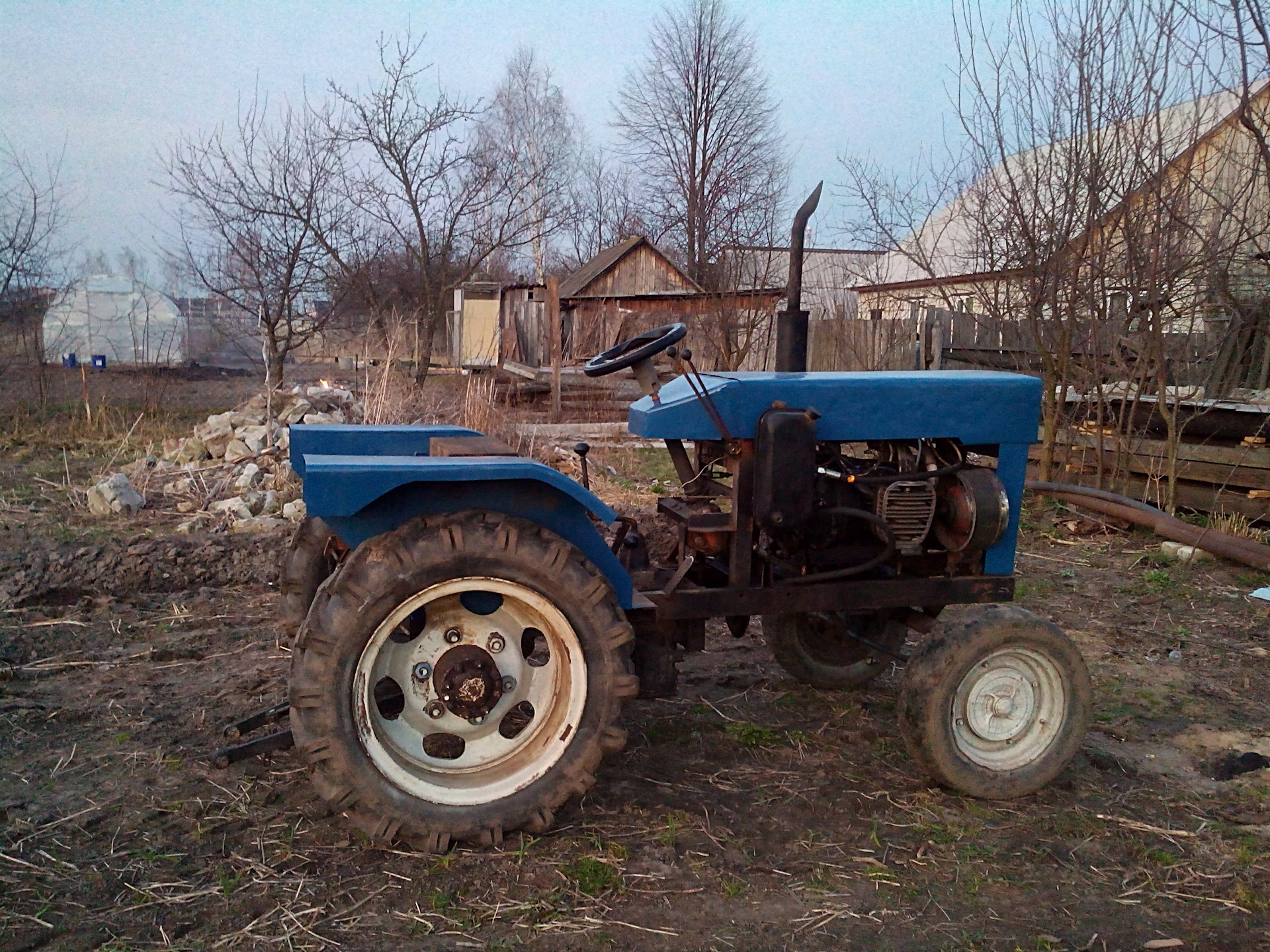 Самодельный трактор ижевчанин